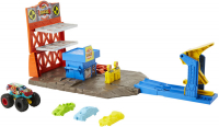 Wholesalers of Hot Wheels Monster Trucks Blast Station Playset toys image 2