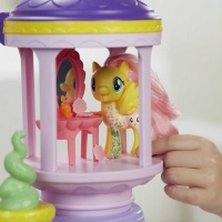 Wholesalers of My Little Pony Canterlot & Seaquestria Playset toys image 4