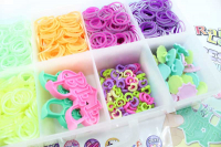 Wholesalers of Rainbow Loom Besties Mini Combo toys image 4