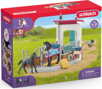 Wholesalers of Schleich Horse Box With Mare And Foal toys image