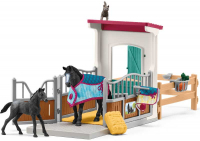 Wholesalers of Schleich Horse Box With Mare And Foal toys image 2