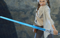Wholesalers of Star Wars Lightsaber Forge Luke Skywalker Electronic Lightsa toys image 5