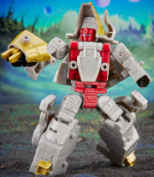 Wholesalers of Transformers Gen Legacy Ev Core Slug toys image 4