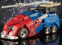 Wholesalers of Transformers Gen Studio Series Voy Wfc Optimus toys image 2