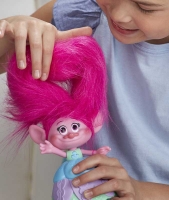 Wholesalers of Trolls Hair In The Air Poppy toys image 4